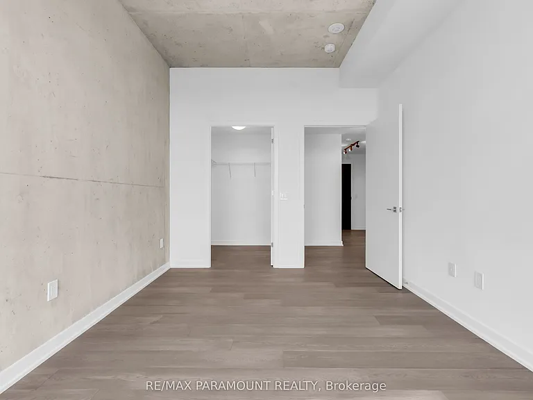 284 King St E #3104 — Photo 21