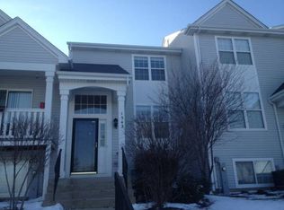 1543 Sauganash Ct, Gurnee, IL 60031