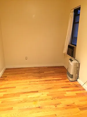 Rented by Lang Realty LLC | media 19