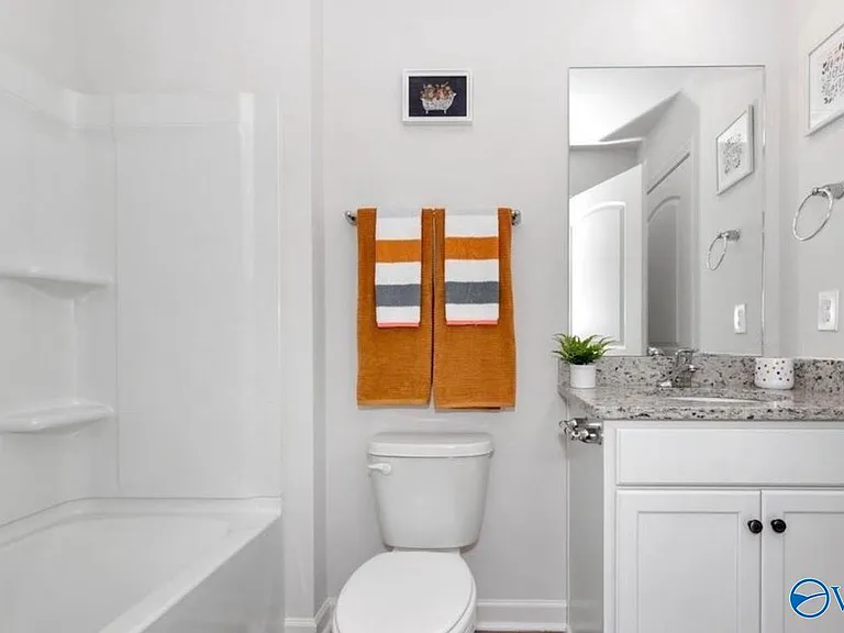 146 Maple Spring Trl — Photo 33