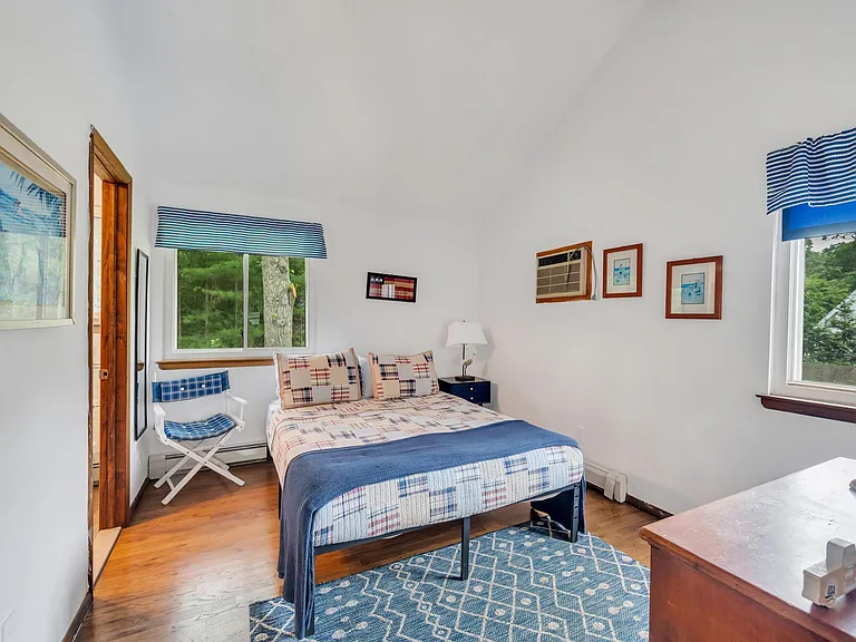 10 Harbor View Ln — Photo 44