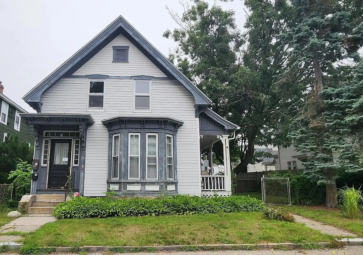 1 bed, 1.0 bath, 586 sqft, $1,525 — Photo 1