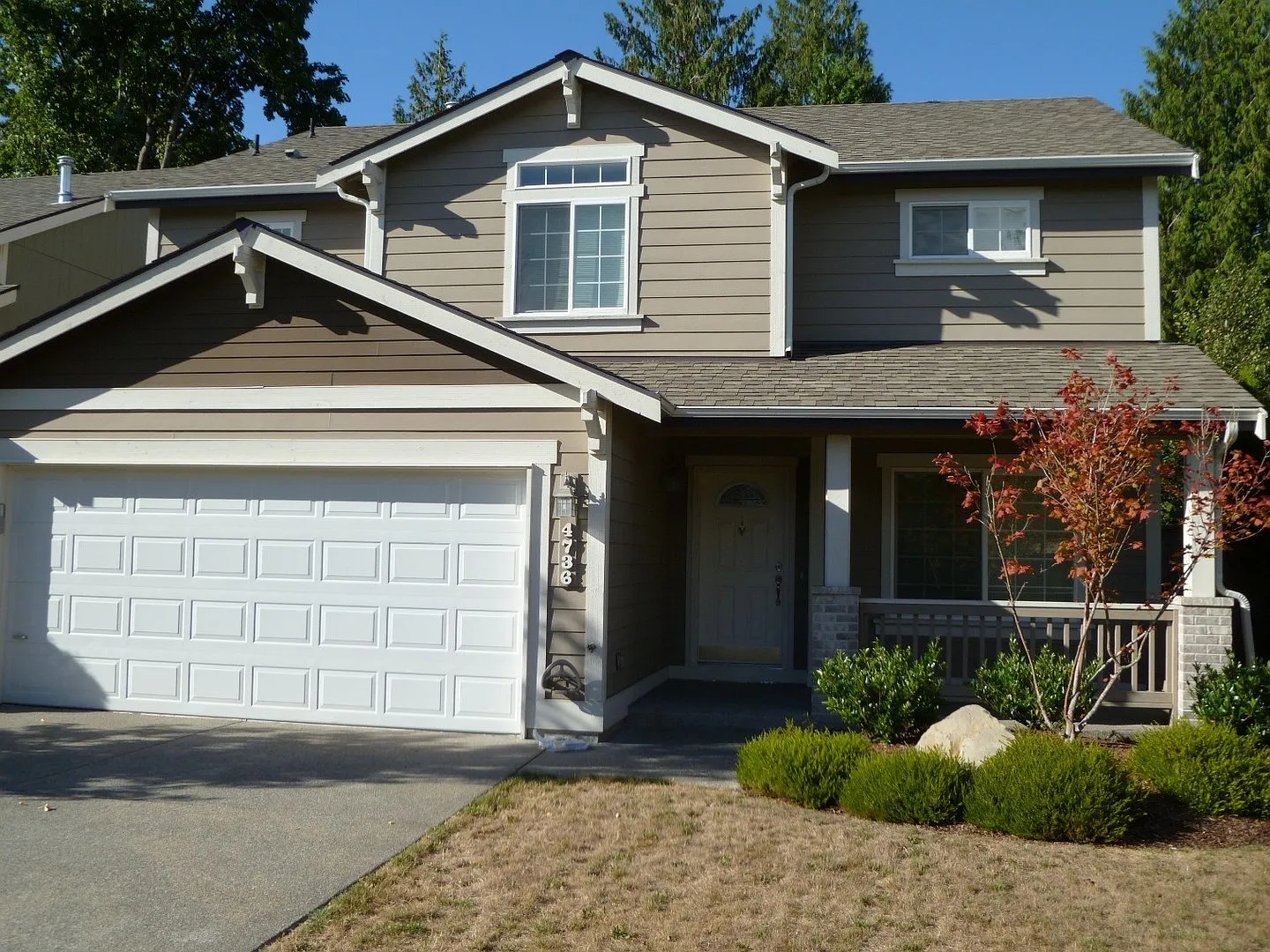 Great central Location off Exit 109- 20 Miles to JBLM — Photo 1