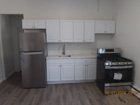 189 Main St, Orange, NJ 07050