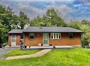 2224 Galts Mill Rd, Madison Heights, VA 24572