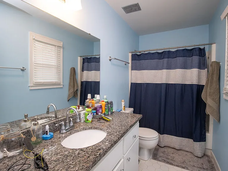 103 Ashley Ct — Photo 14