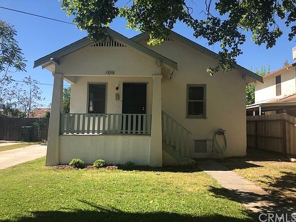 2nd image of 1530 Elm Ave