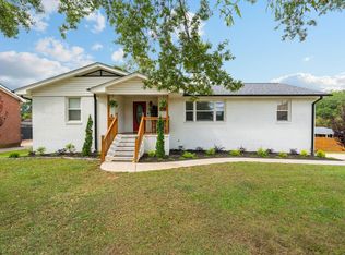 204 Greenacre Rd, Greenville, SC 29607