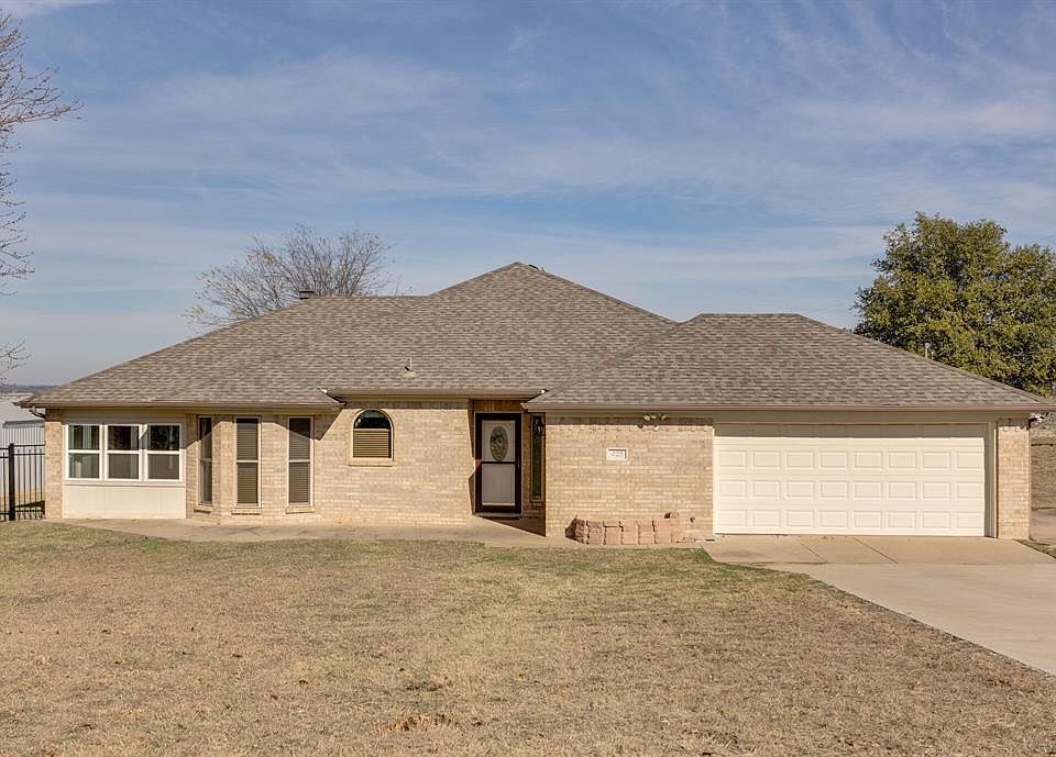 1st image of 425 Arroyo Dr