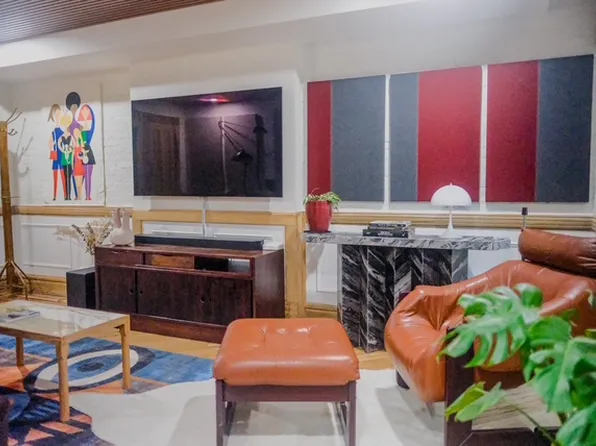 433 Putnam Avenue image 5 of 12