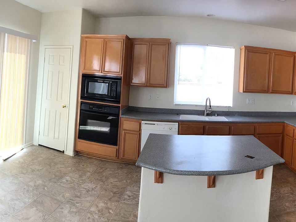 1st image of 13248 Yellowwood St
