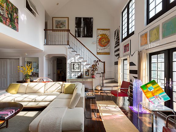 2nd image of 110 Mitchells Ln