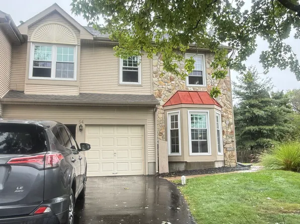 54 Magnolia Dr, Newtown, PA 18940