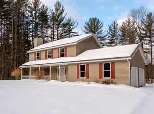 2 Pinebrook Dr, Ballston Spa, NY 12020
