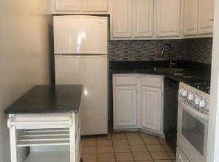 66-23 242nd St #19C, Little Neck, NY 11362