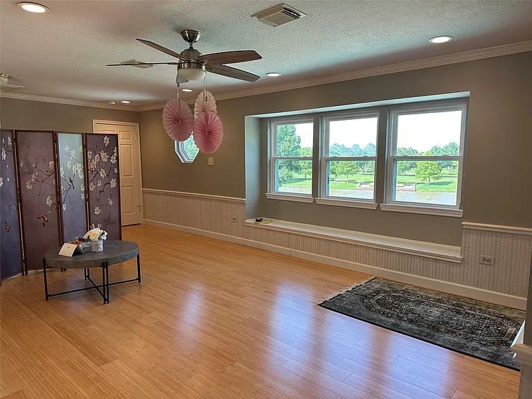 4634 Grand Cayman Dr — Photo 9