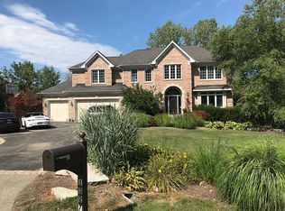 1327 Hiawatha Ct, Highland Park, IL 60035