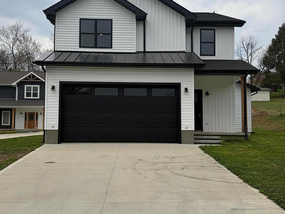 1st image of 512 Moore Rd