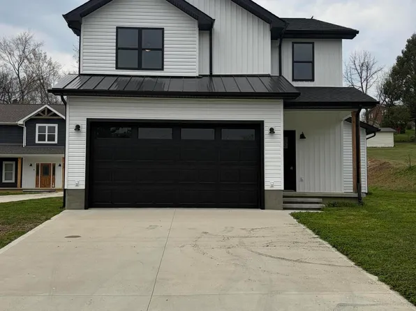 512 Moore Rd, Williamsburg, KY 40769