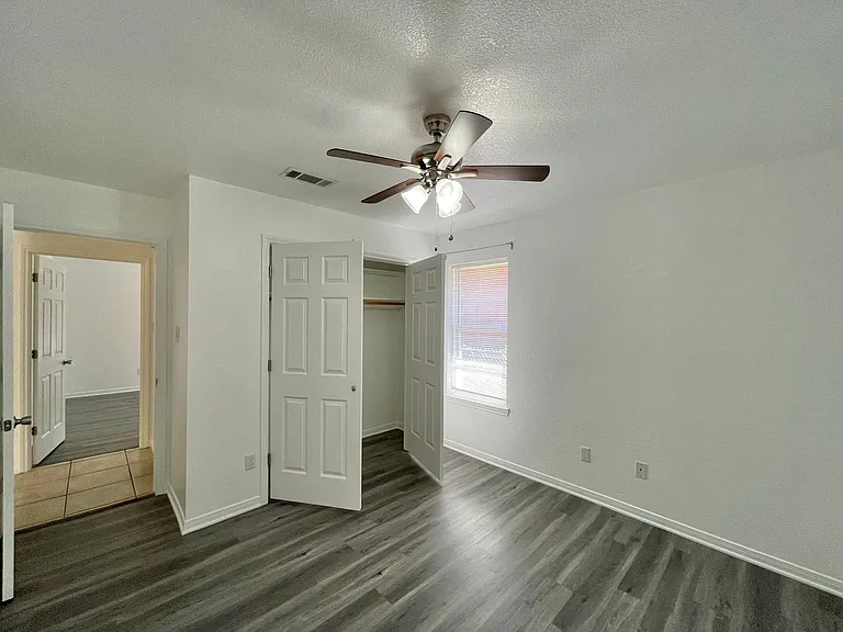 2703B Edgefield St — Photo 22