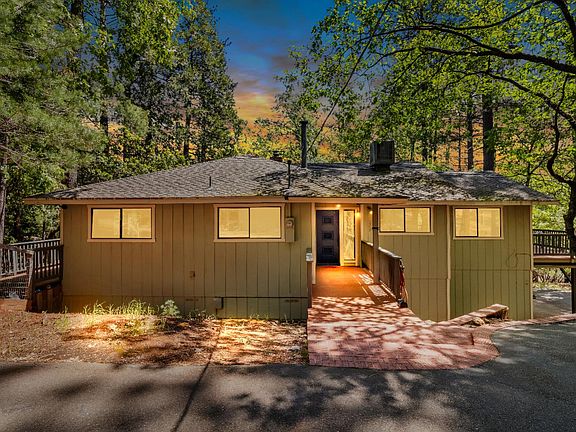 3rd image of 5539 Crestline Dr
