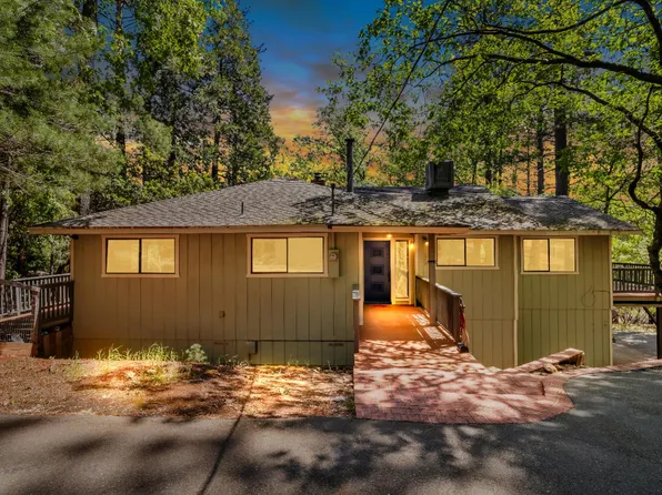 5539 Crestline Dr, Foresthill, CA 95631