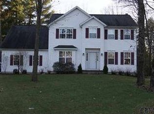 8 Sarazen Way, Gansevoort, NY 12831