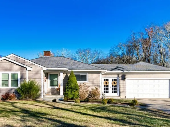 684 Sanford Rd, Westport, MA 02790