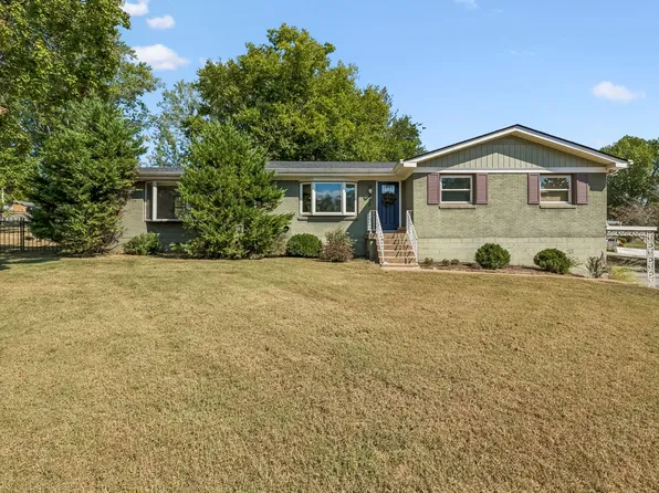 473 Sunliner Dr, Nashville, TN 37209