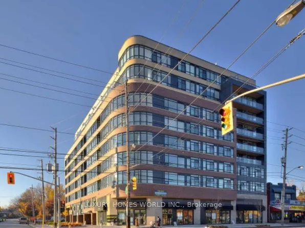 11 Superior Ave #907, Toronto, ON M8V 0A7