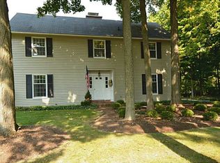 50 Bennington Dr, Zionsville, IN