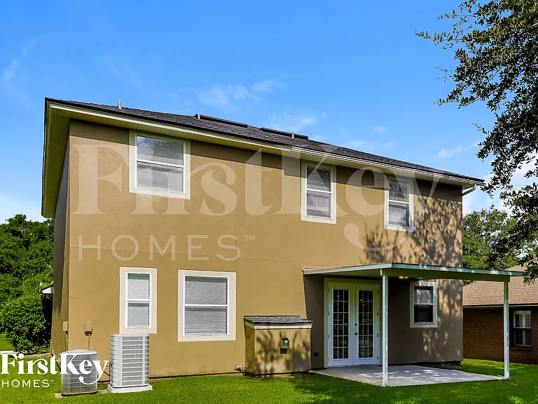 1559 Majestic View Ln — Photo 14