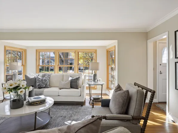 2921 Xenwood Ave S, Saint Louis Park, MN 55416