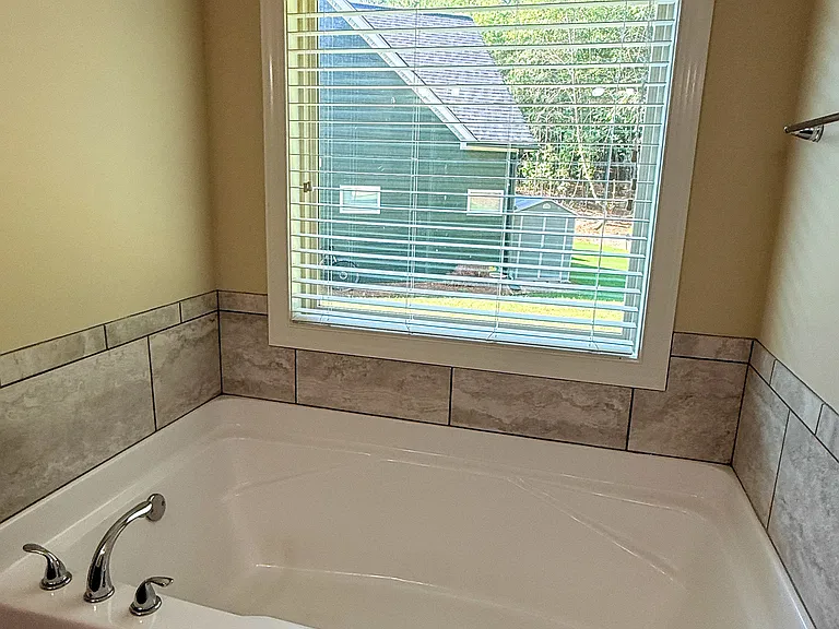 338 Brookstone Dr — Photo 21
