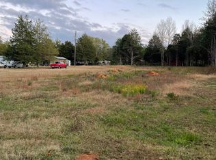 246 Kennedy Rd, Gray Court, SC 29645