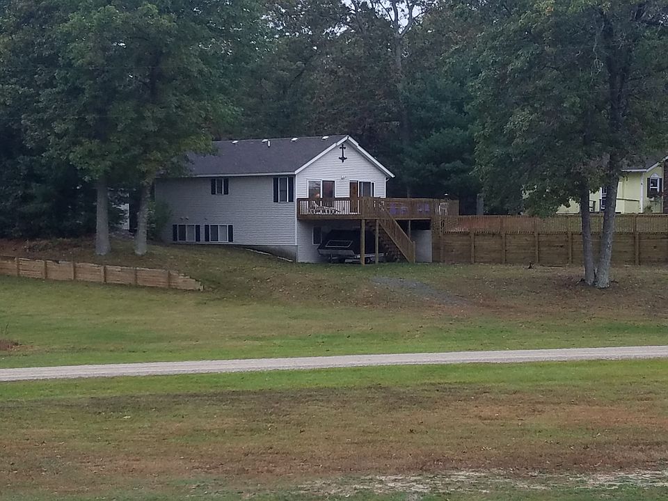 2nd image of 7860 W Pine Grove Beach Dr