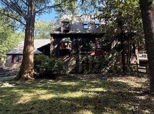2001 Thurston Rd, Frederick, MD 21704