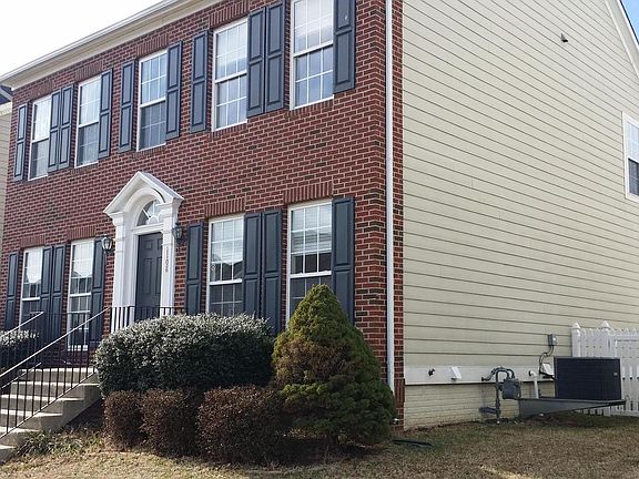 4th image of 1108 Walker Dr