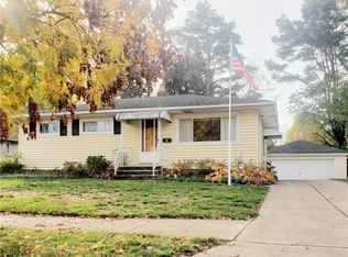 1201 Birch Ln, Cleveland, OH