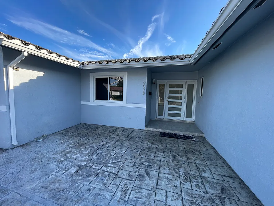 9978 SW 152nd Ter