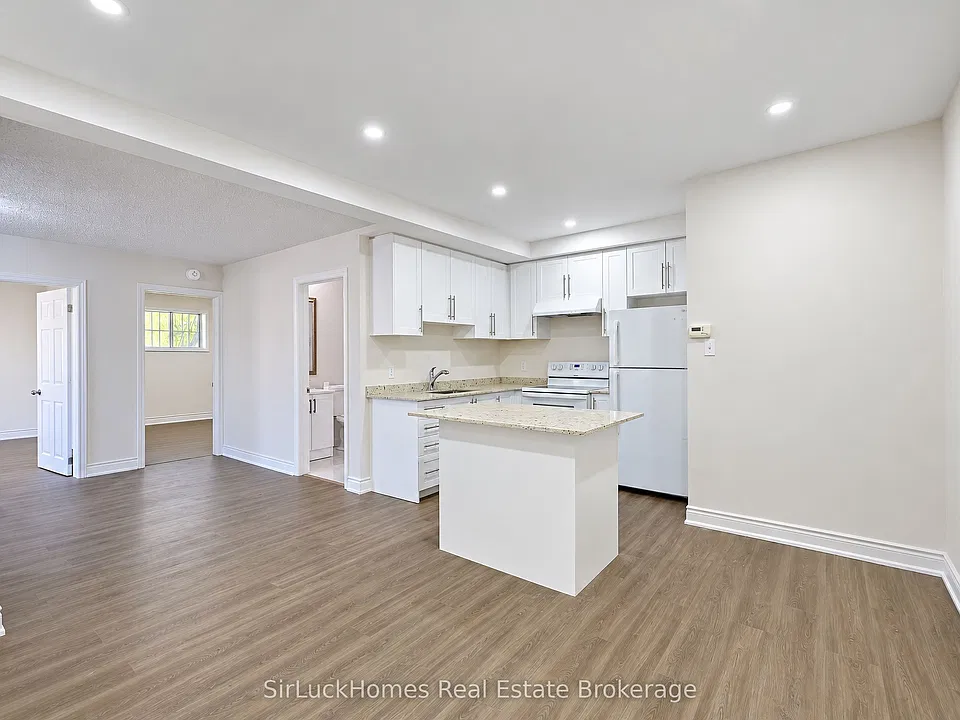 1241 Main St E #1