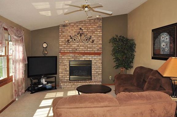 2nd image of 1350 Southfield Dr