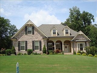 2nd image of 253 Clarkesboro Dr