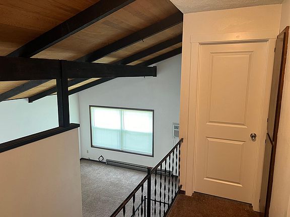 2nd image of 246 Falls Ave W