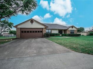 366 S College Ave, Justin, TX 76247