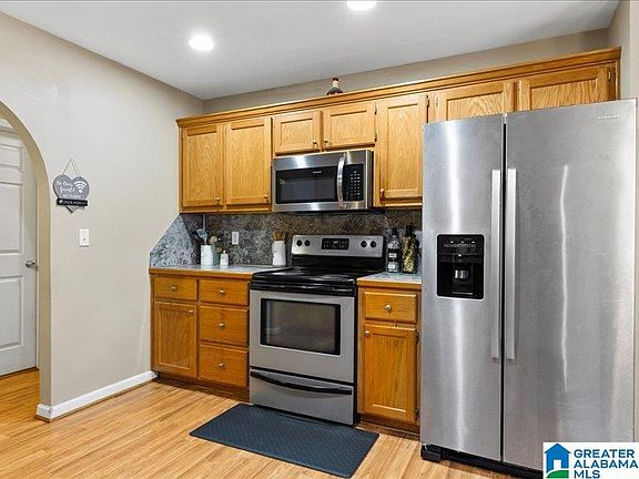 5th image of 109 Racheal Ln