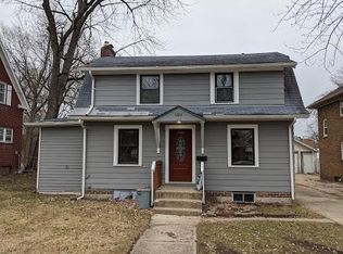 1322 Garrison Ave, Rockford, IL 61103