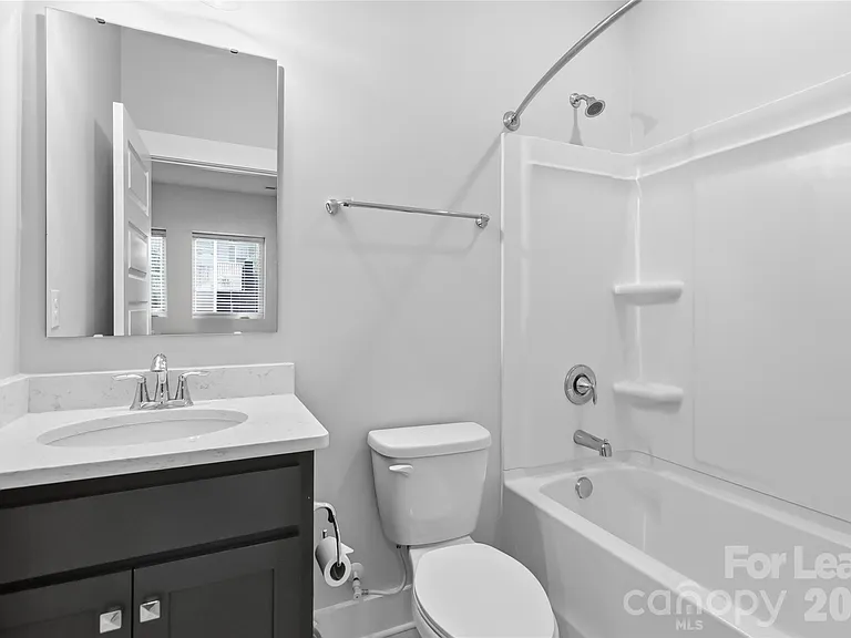 371 S Bruns Ave — Photo 27