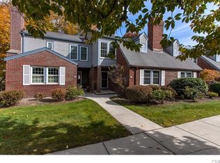 104 Roberton Xing, Fairfield, CT 06825