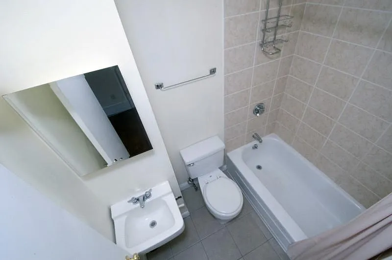 Studio, 1.0 bath, $2,195 — Photo 2